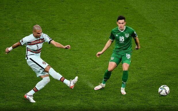 123战 葡萄牙队史最老上场球员 佩佩却染红下场